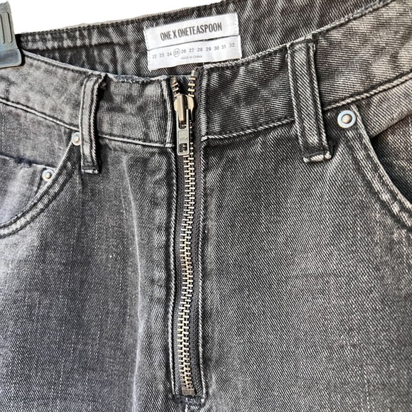 One Teaspoon Zipper Distressed Jeans - Picture 8 of 14